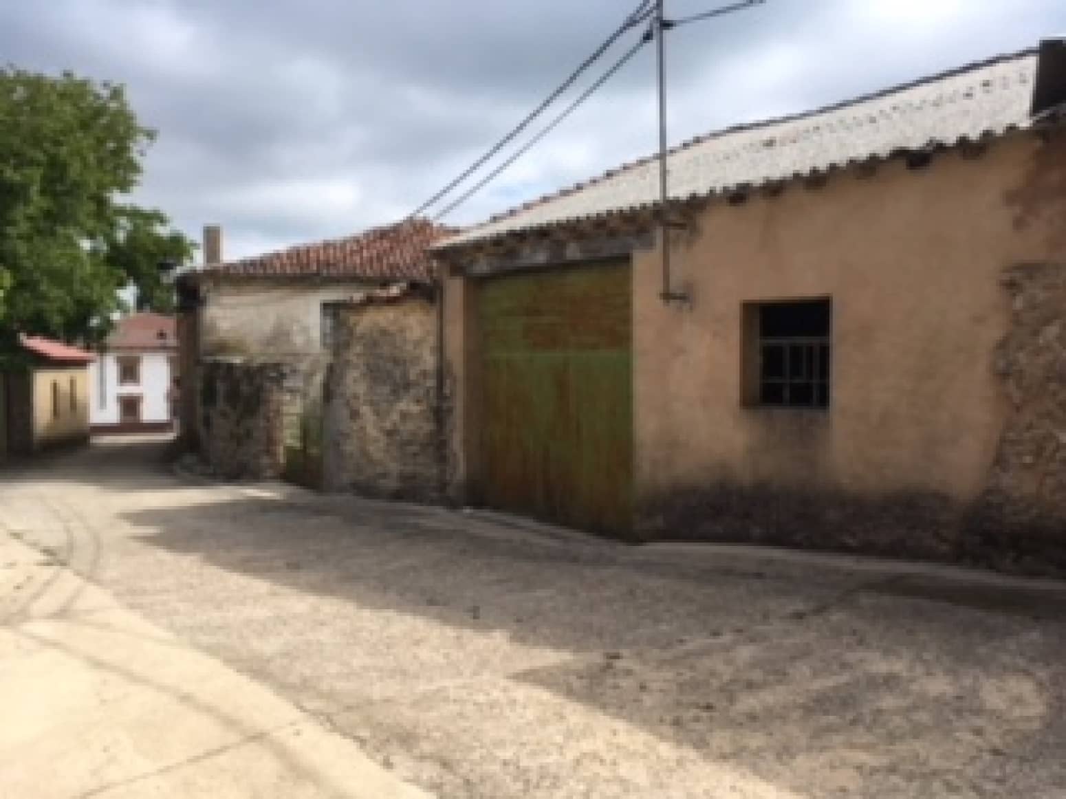 Villa til salg i Valle de Valdelucio - € 9.000 (Ref: 4852559)