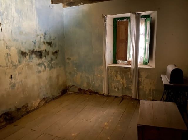 3 chambre Villa/Maison à vendre à Valderredible - 50 000 € (Ref: 4852568)