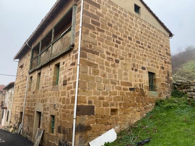 3 chambre Villa/Maison à vendre à Valderredible - 50 000 € (Ref: 4852568)