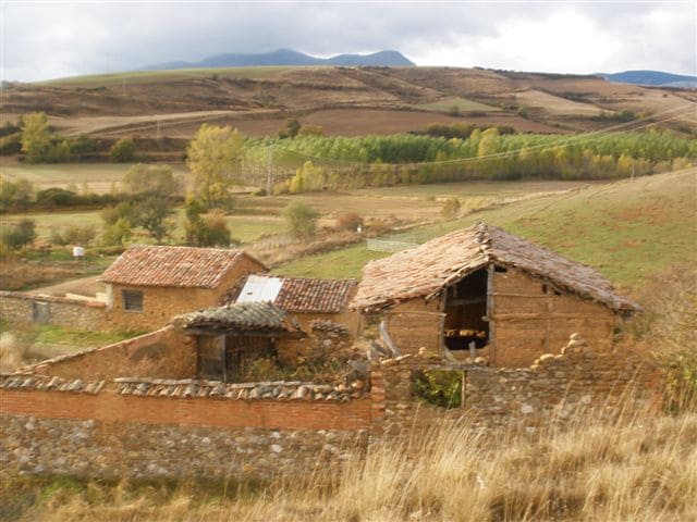 3 soveværelse Villa til salg i Respenda de la Peña - € 12.000 (Ref: 4852576)