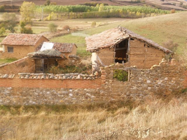 3 soveværelse Villa til salg i Respenda de la Peña - € 12.000 (Ref: 4852576)