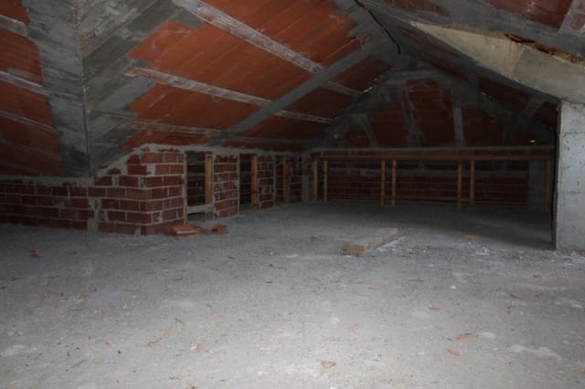 Chalet de 5 habitaciones en Brañosera en venta con garaje - 240.000 € (Ref: 4852581)