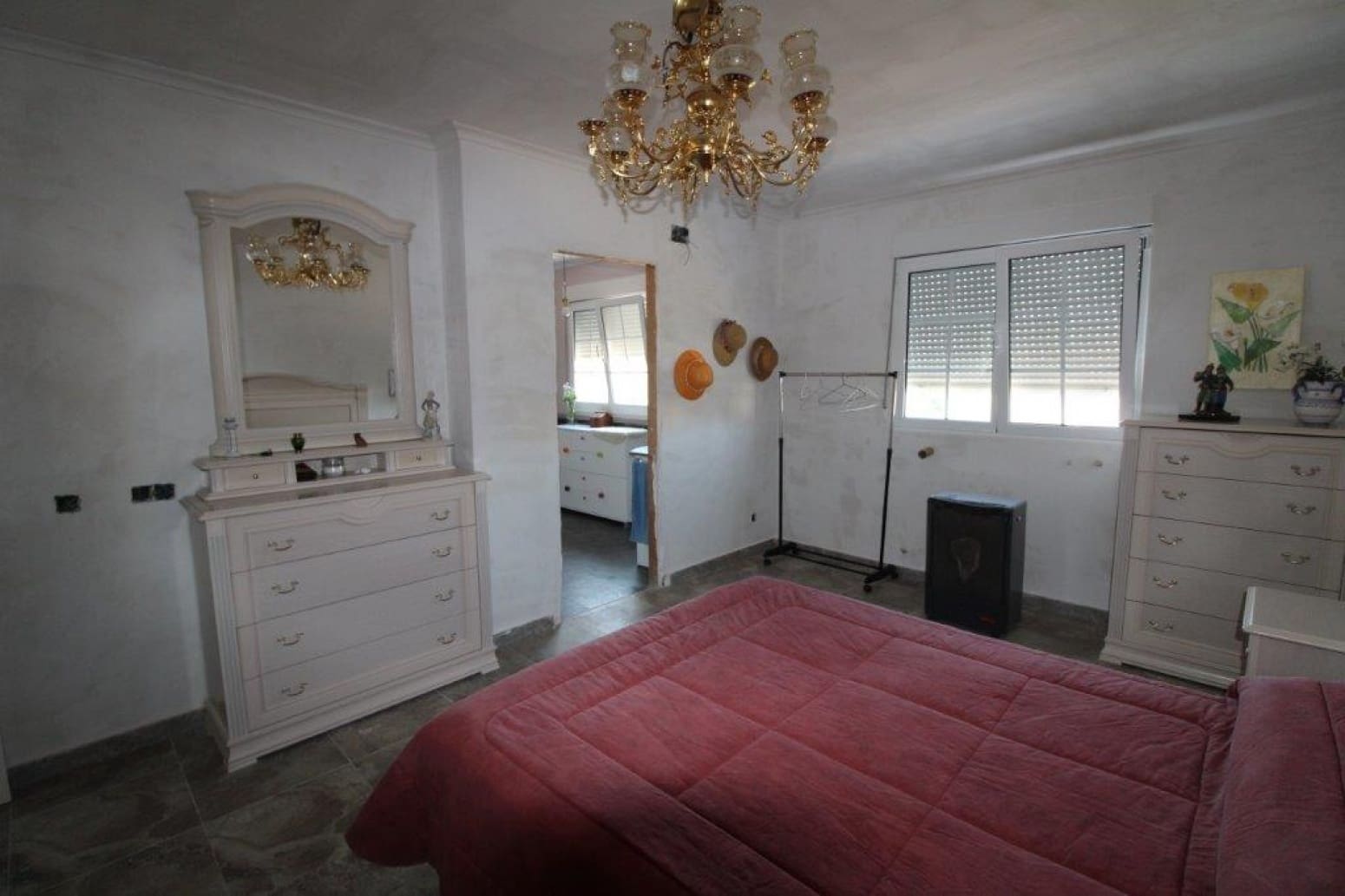 5 soveværelse Villa til salg i Branosera med garage - € 240.000 (Ref: 4852581)