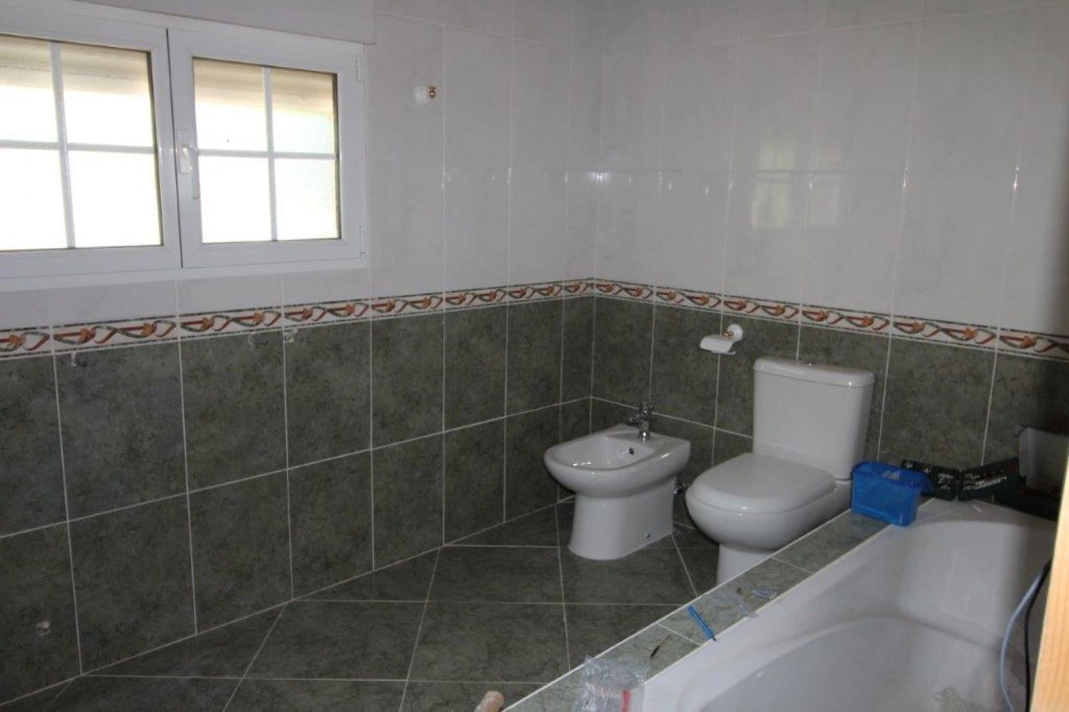 5 soveværelse Villa til salg i Branosera med garage - € 240.000 (Ref: 4852581)