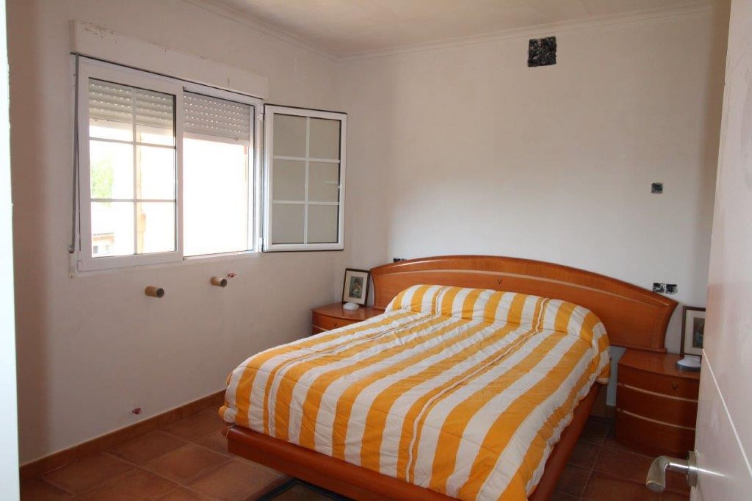 5 soveværelse Villa til salg i Branosera med garage - € 240.000 (Ref: 4852581)