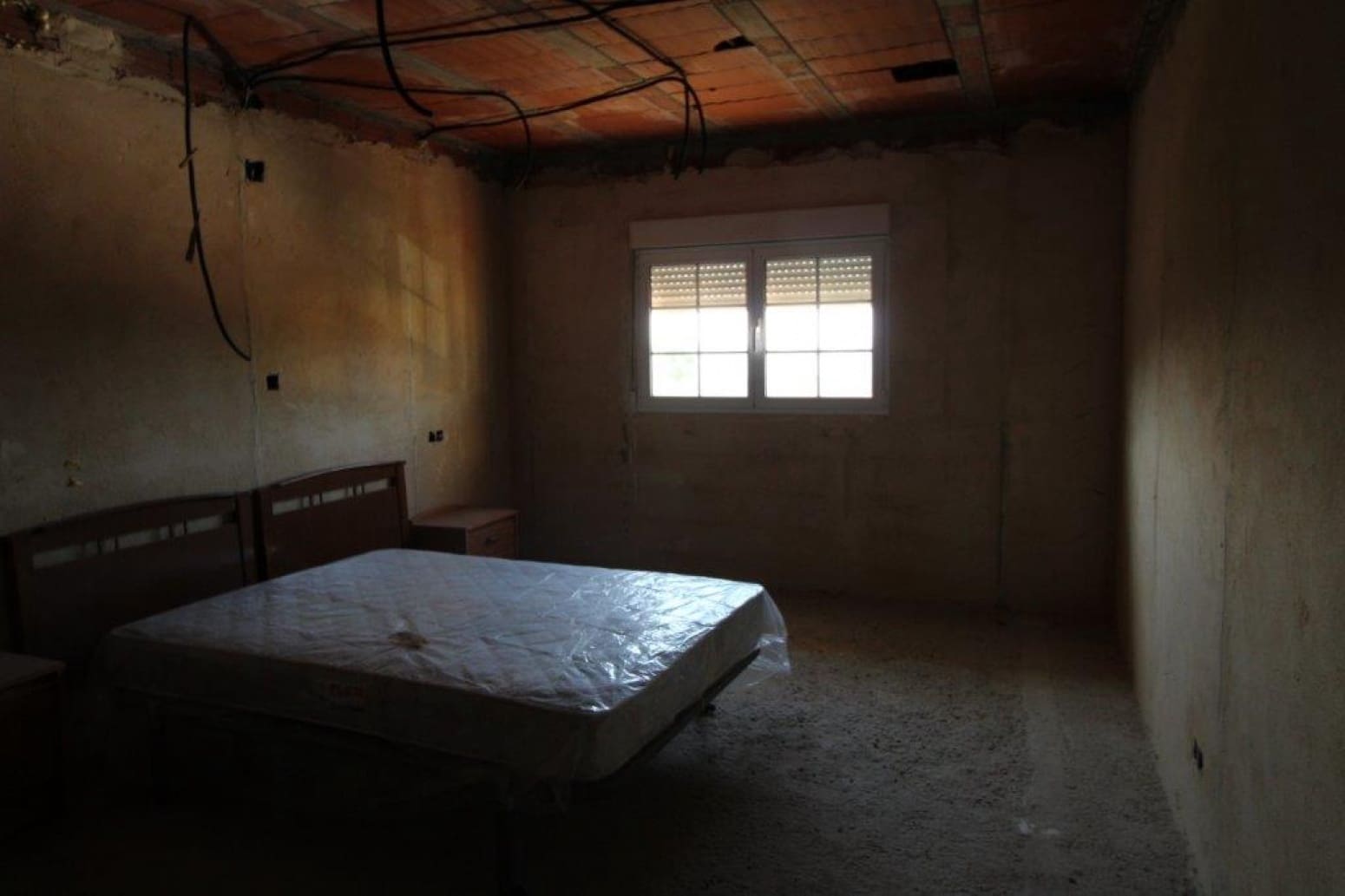 5 soveværelse Villa til salg i Branosera med garage - € 240.000 (Ref: 4852581)