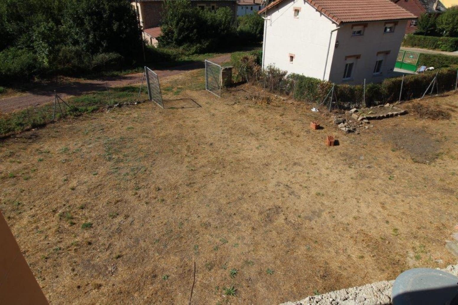 5 soveværelse Villa til salg i Branosera med garage - € 240.000 (Ref: 4852581)