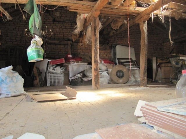 5 soveværelse Villa til salg i Olmos de Ojeda - € 55.000 (Ref: 4852593)