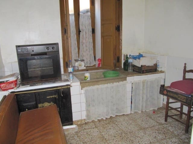 5 soveværelse Villa til salg i Olmos de Ojeda - € 55.000 (Ref: 4852593)