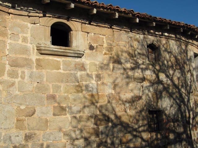 6 soveværelse Villa til salg i Pomar de Valdivia - € 35.000 (Ref: 4852618)