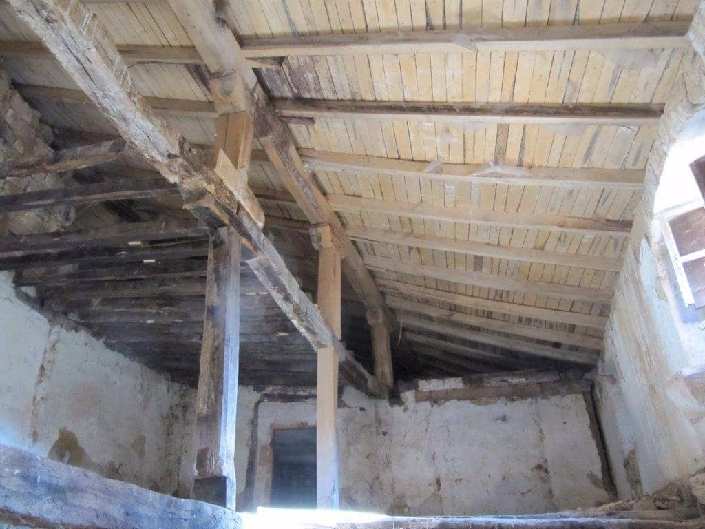 6 soveværelse Villa til salg i Pomar de Valdivia - € 35.000 (Ref: 4852618)