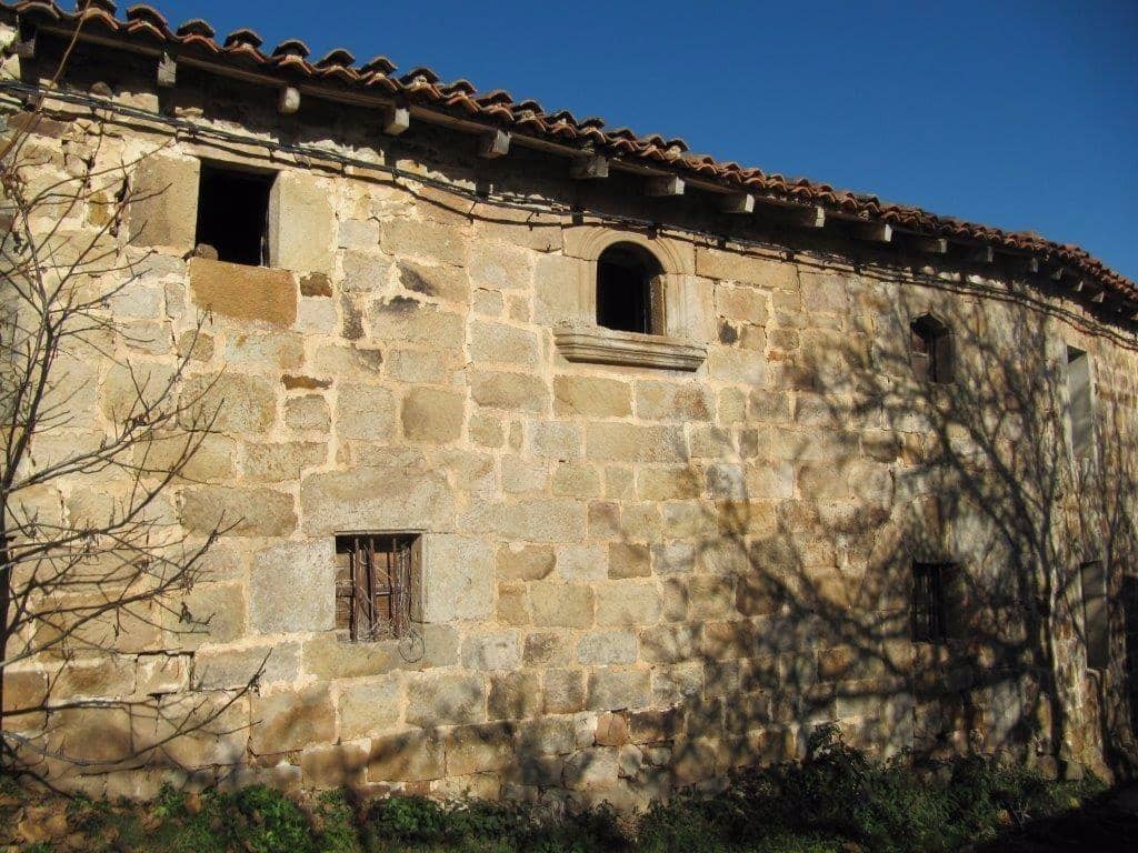 6 soveværelse Villa til salg i Pomar de Valdivia - € 35.000 (Ref: 4852618)