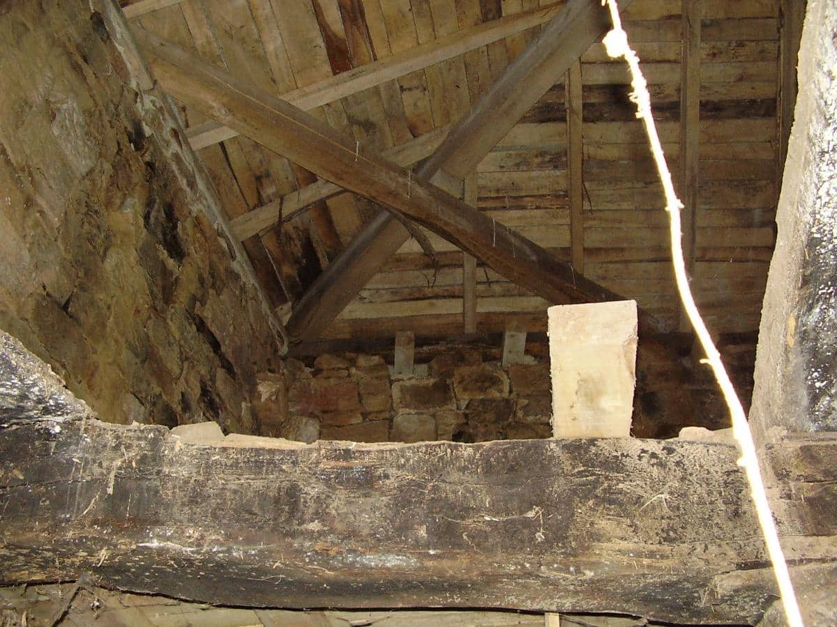 6 soveværelse Villa til salg i Pomar de Valdivia - € 35.000 (Ref: 4852618)