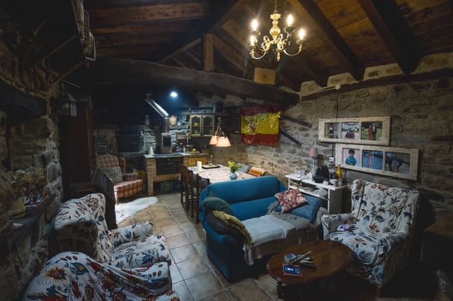 4 soveværelse Villa til salg i Argueso, Hermandad de Campoo de Suso med garage - € 220.000 (Ref: 4852623)