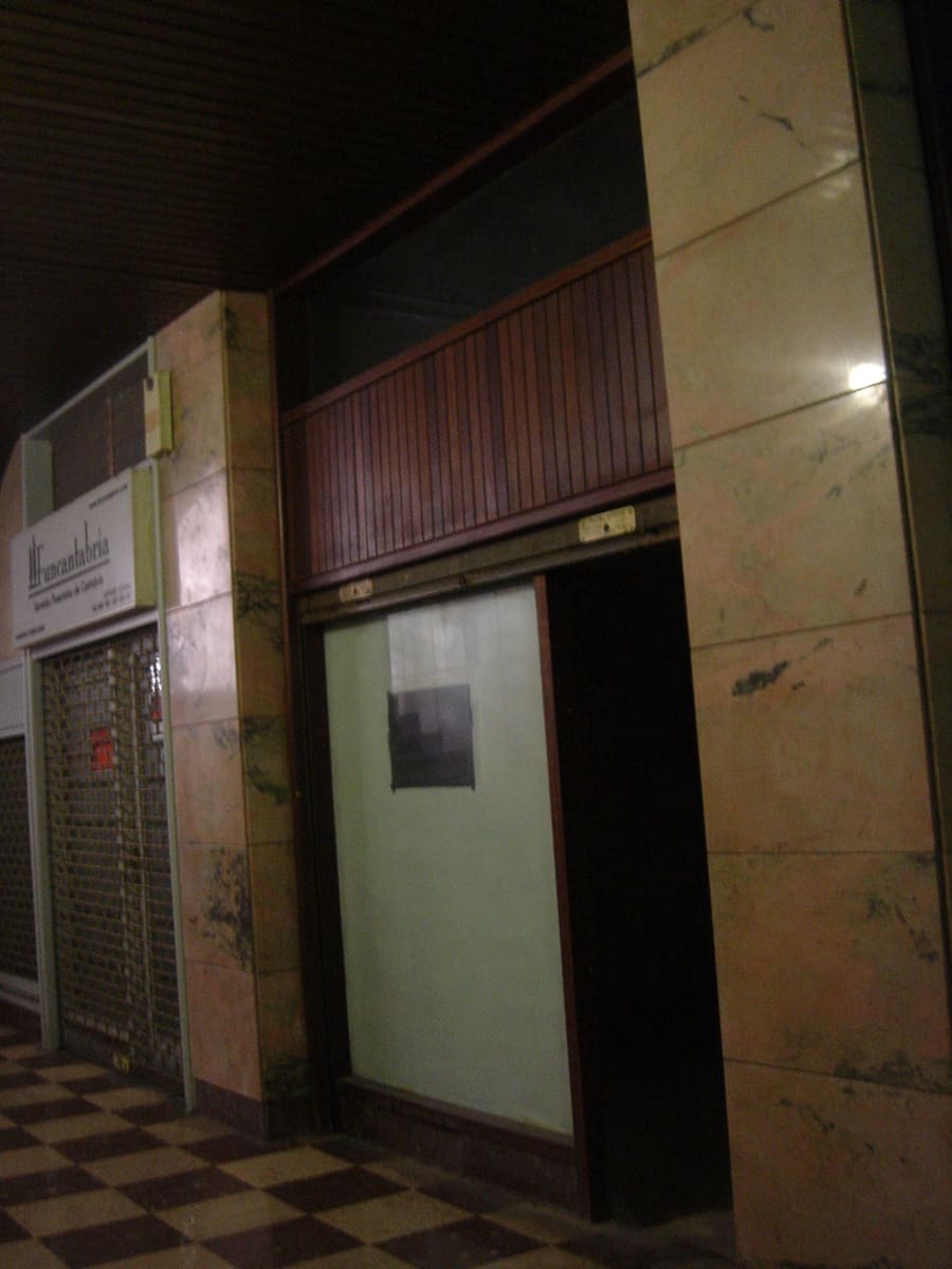 Erhverv til salg i Torrelavega - € 35.000 (Ref: 4855745)