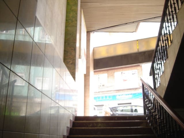 Commercial for sale in Torrelavega - € 35,000 (Ref: 4855745)