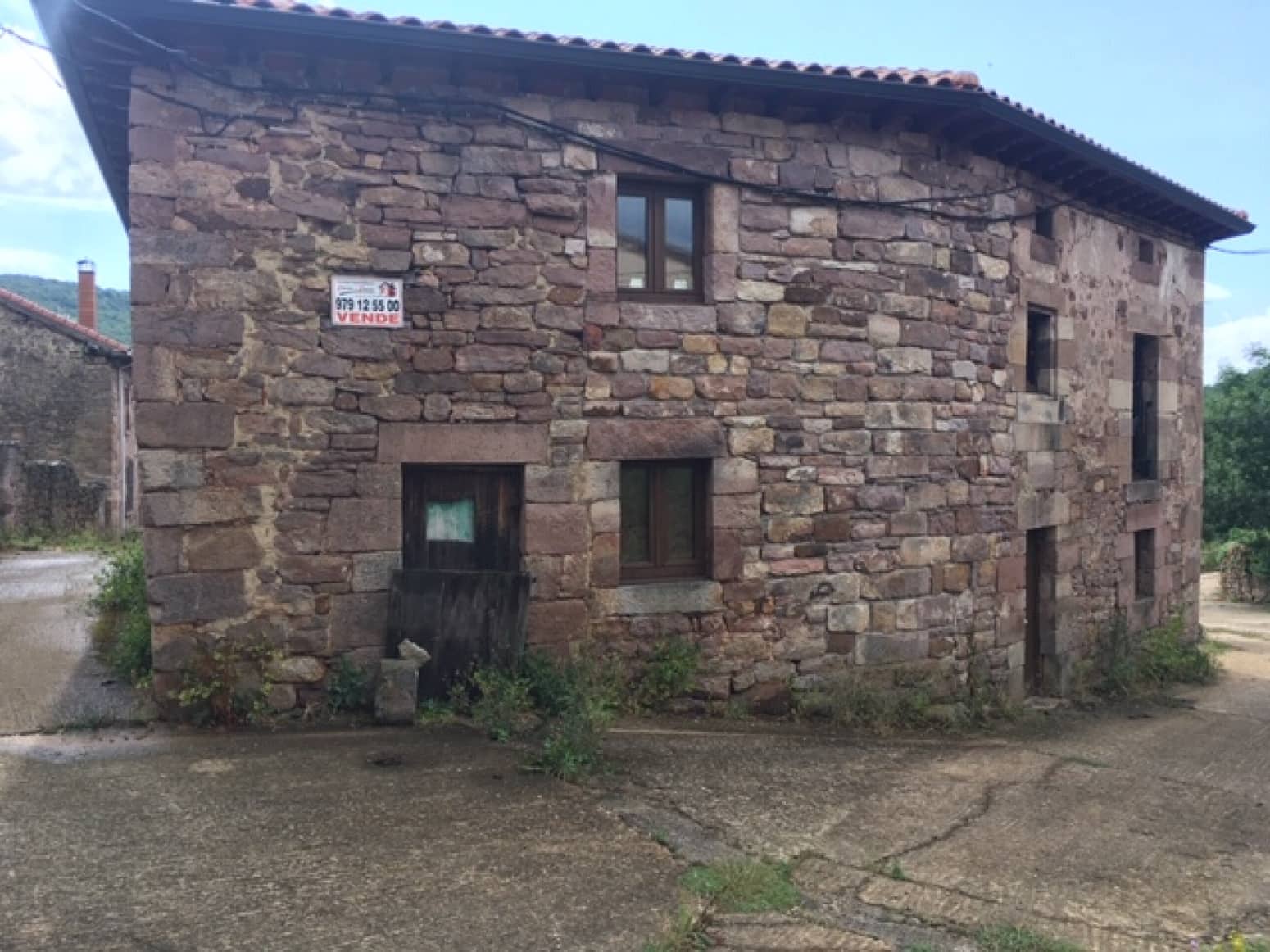 Villa til salg i Branosera - € 69.000 (Ref: 4861340)