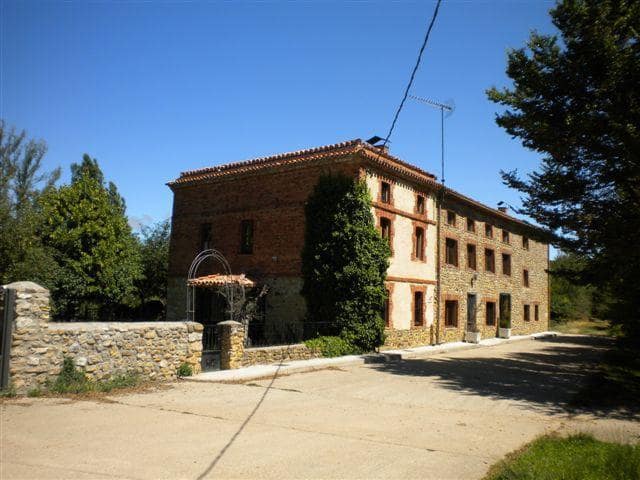 4 soveværelse Villa til salg i Castrejon de la Pena - € 360.000 (Ref: 4883503)