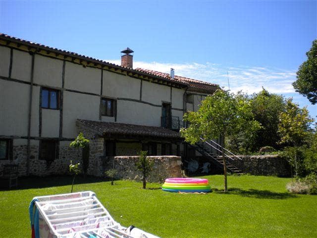 4 soveværelse Villa til salg i Castrejon de la Pena - € 360.000 (Ref: 4883503)