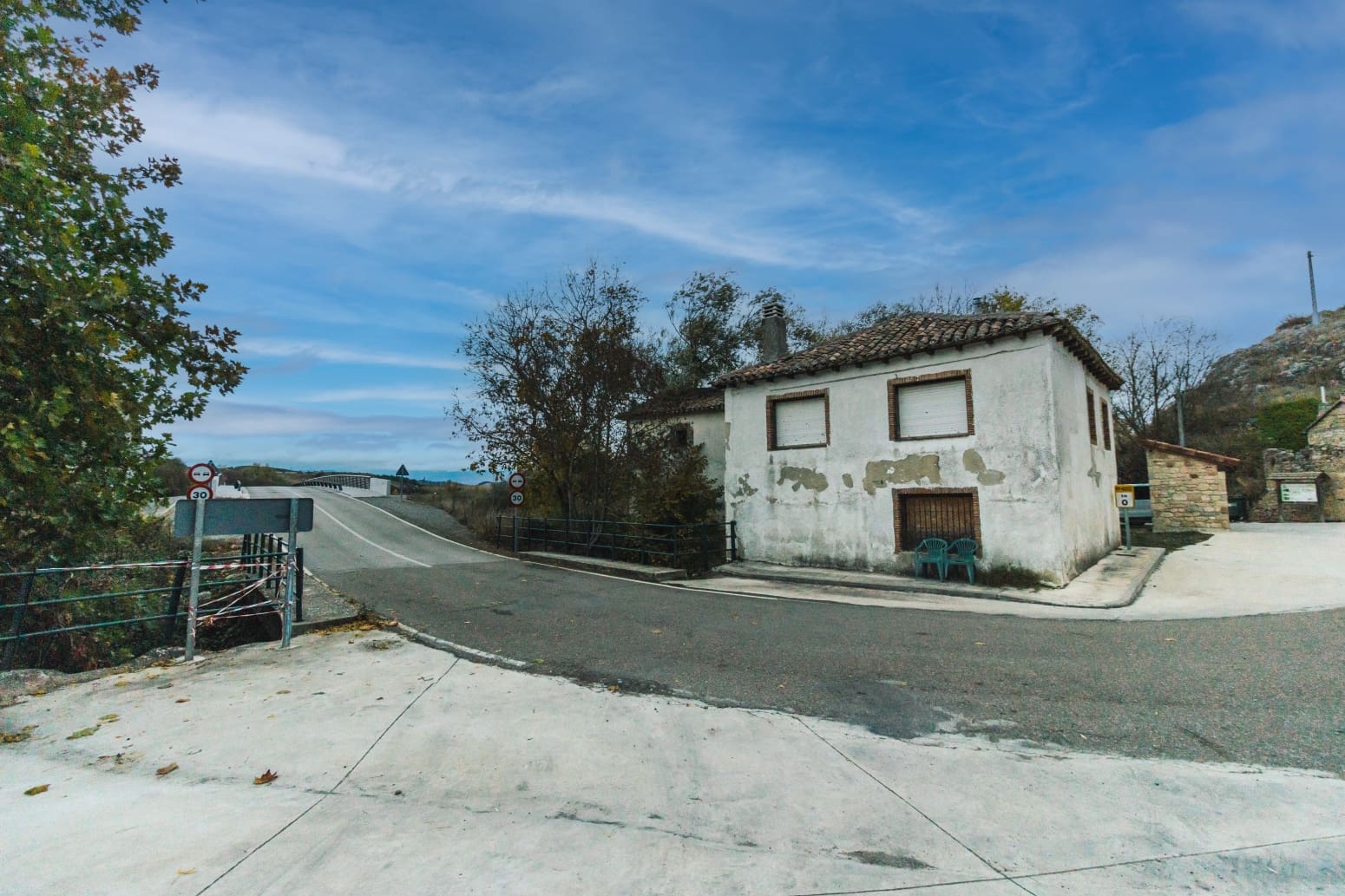 5 soveværelse Villa til salg i Pomar de Valdivia - € 180.000 (Ref: 4883504)