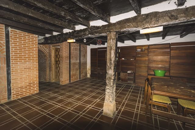 5 soveværelse Villa til salg i Pomar de Valdivia - € 180.000 (Ref: 4883504)