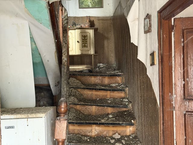 Villa til salg i Reinosa - € 60.000 (Ref: 5126193)