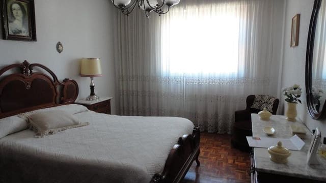 4 soveværelse Lejlighed til salg i Campoo de Enmedio - € 140.000 (Ref: 5225751)