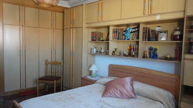 4 soveværelse Lejlighed til salg i Campoo de Enmedio - € 140.000 (Ref: 5225751)