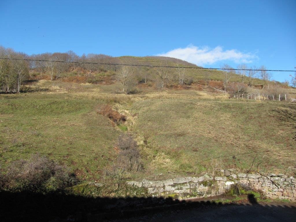 4 slaapkamer Villa te koop in Hermandad de Campoo de Suso - € 180.000 (Ref: 5225766)