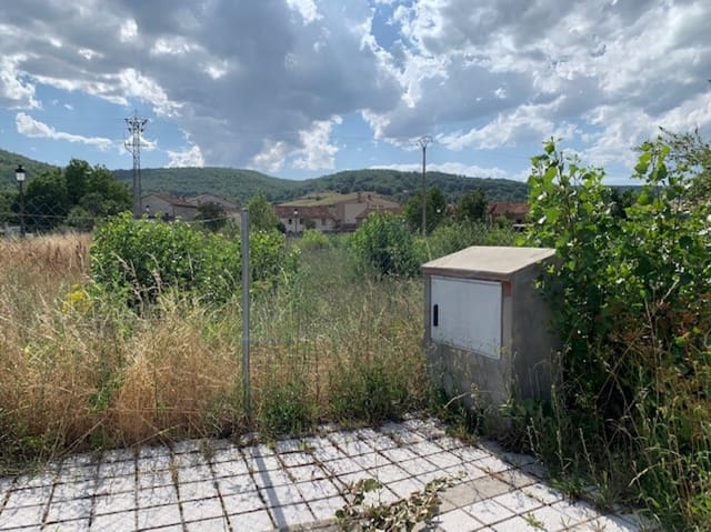 Tomt till salu i Cervera de Pisuerga - 62 500 € (Ref: 5481320)
