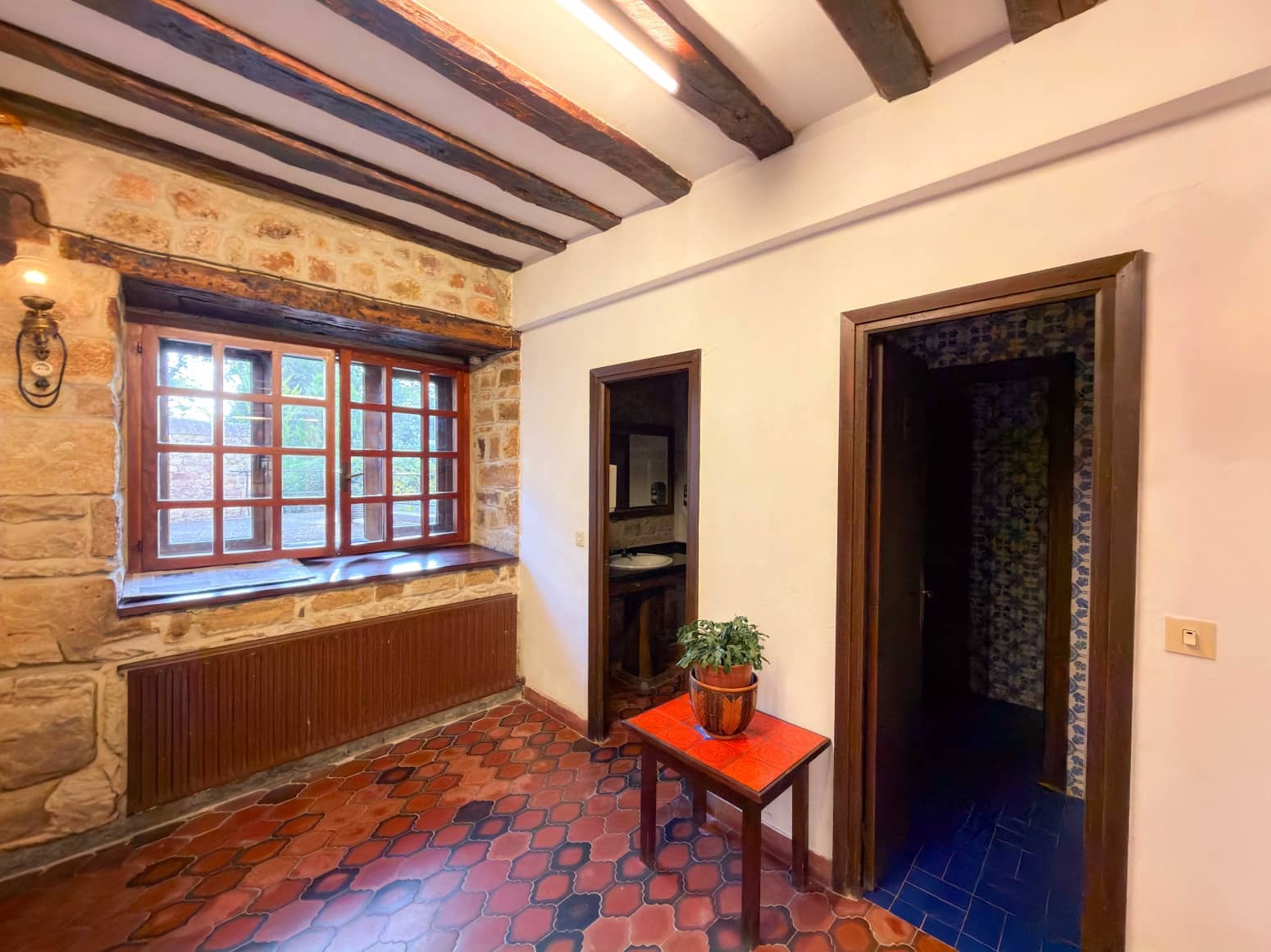 Business for sale in Campoo de Enmedio - € 1,200,000 (Ref: 5563339)
