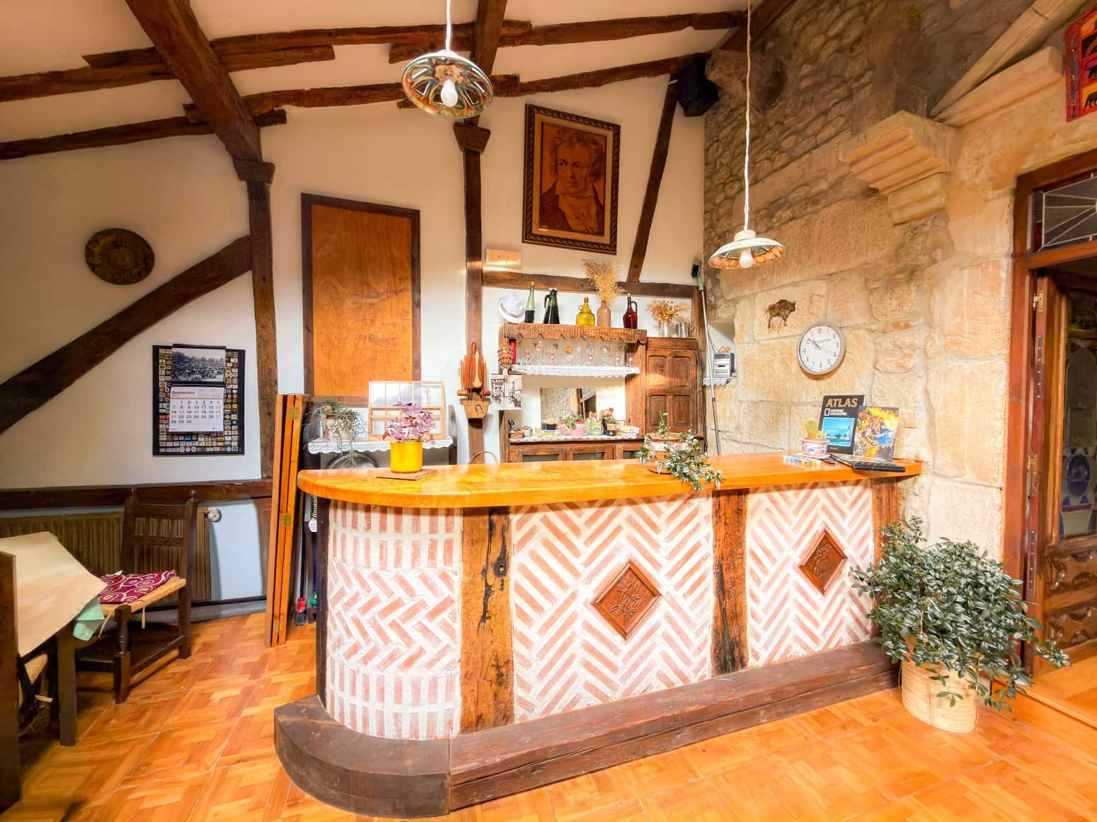 Business for sale in Campoo de Enmedio - € 1,200,000 (Ref: 5563339)