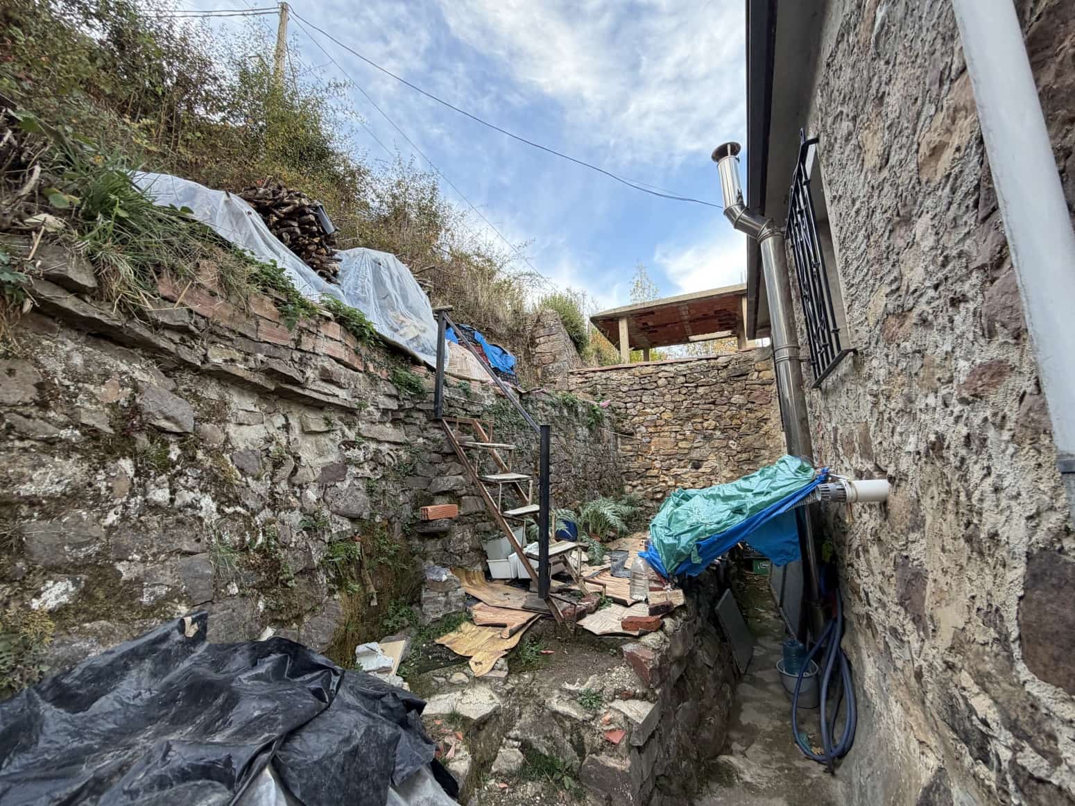 4 chambre Villa/Maison à vendre à Barruelo de Santullan - 30 000 € (Ref: 5671427)