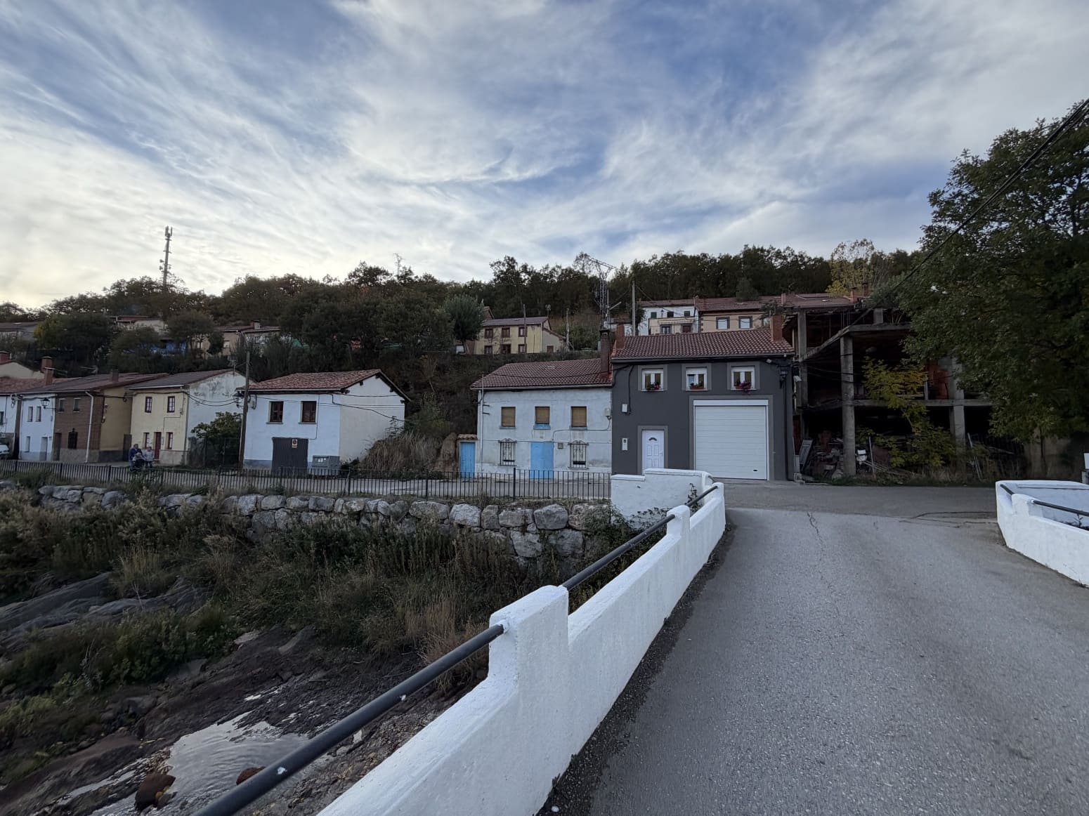 4 chambre Villa/Maison à vendre à Barruelo de Santullan - 30 000 € (Ref: 5671427)