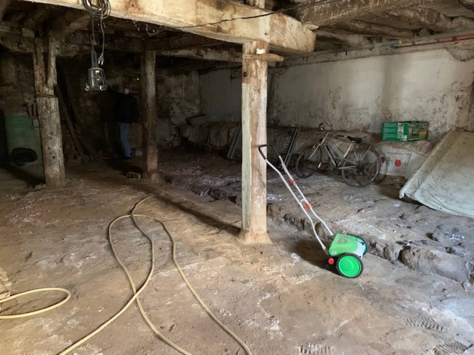 3 soveværelse Villa til salg i Pomar de Valdivia med garage - € 60.000 (Ref: 5698722)