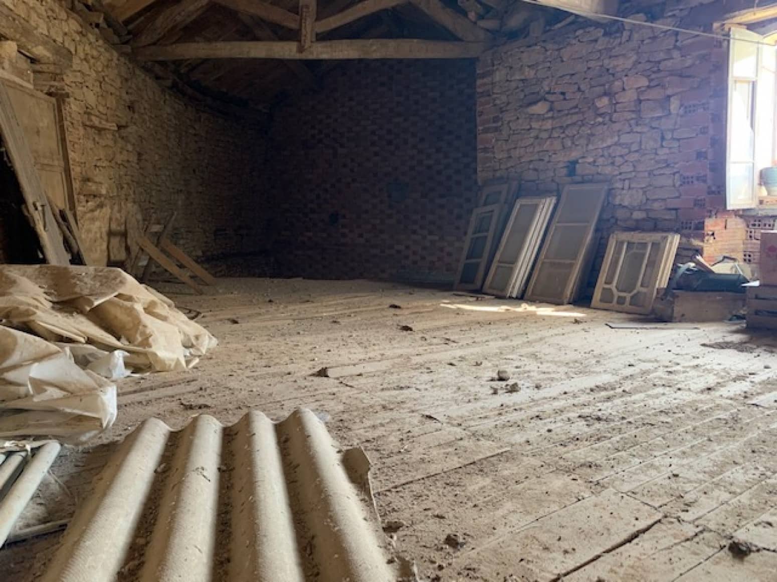 3 soveværelse Villa til salg i Pomar de Valdivia med garage - € 60.000 (Ref: 5698722)