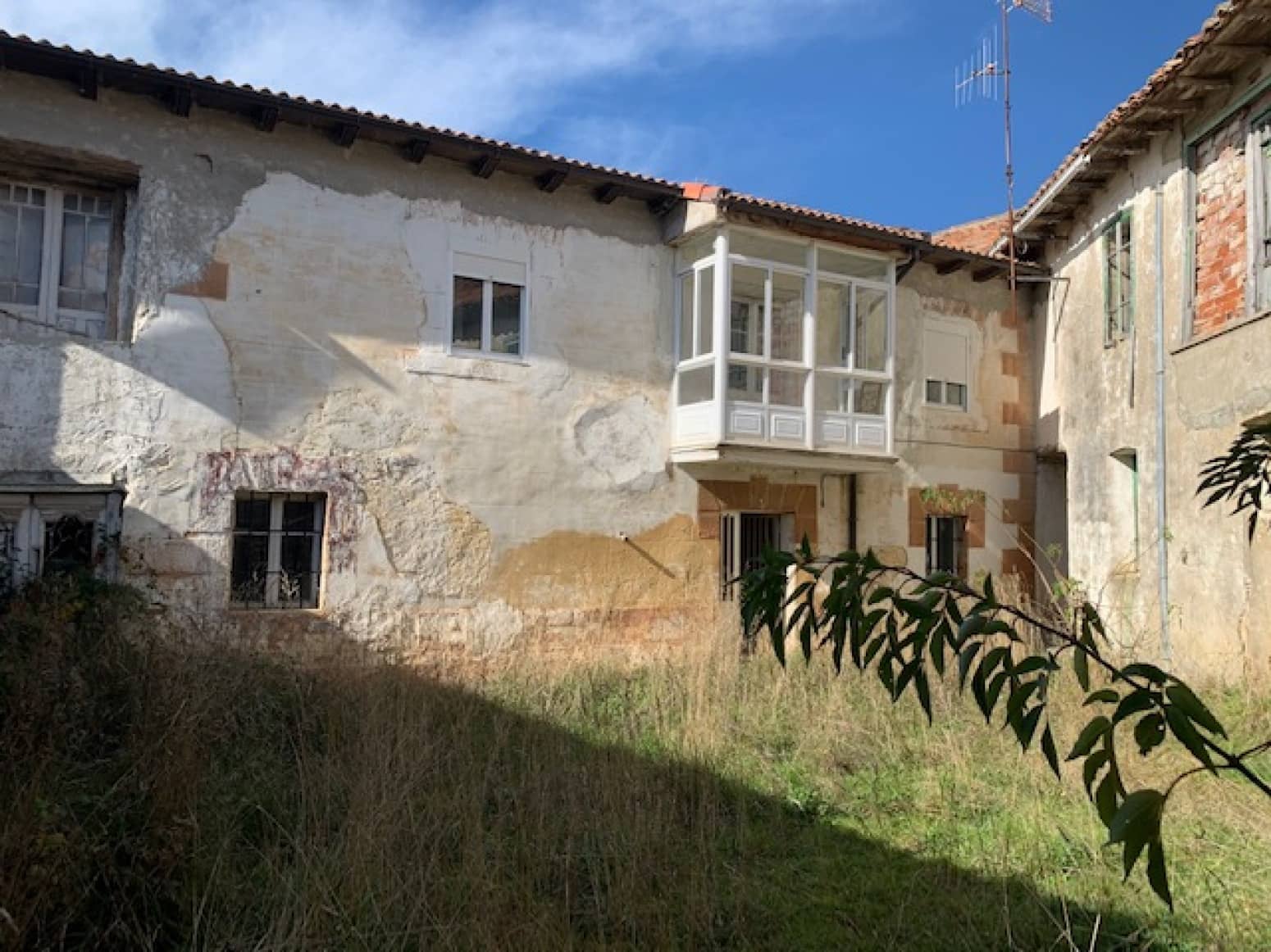 3 soveværelse Villa til salg i Pomar de Valdivia med garage - € 60.000 (Ref: 5698722)