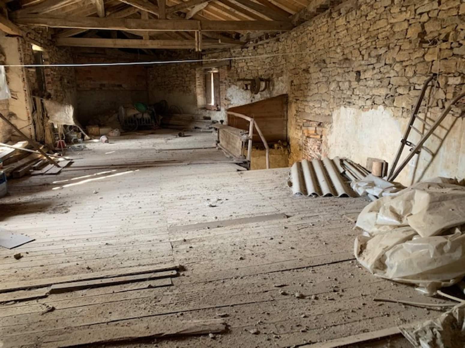 3 soveværelse Villa til salg i Pomar de Valdivia med garage - € 60.000 (Ref: 5698722)