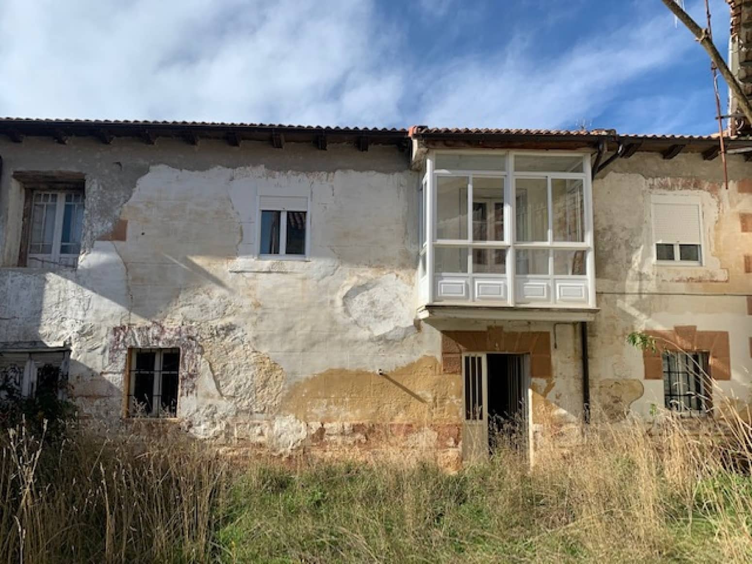 3 soveværelse Villa til salg i Pomar de Valdivia med garage - € 60.000 (Ref: 5698722)