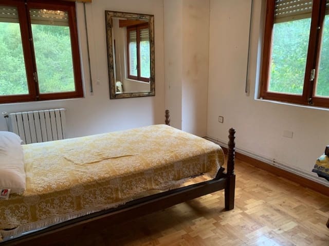 Villa/Maison à vendre à Valdeprado del Río, Valdeprado del Río - 200 000 € (Ref: 5794358)