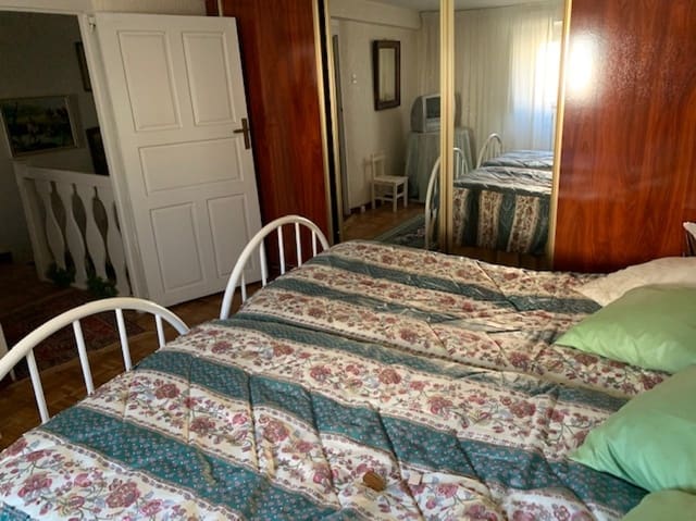 4 sovrum Villa till salu i Salinas de Pisuerga med garage - 110 000 € (Ref: 5808121)