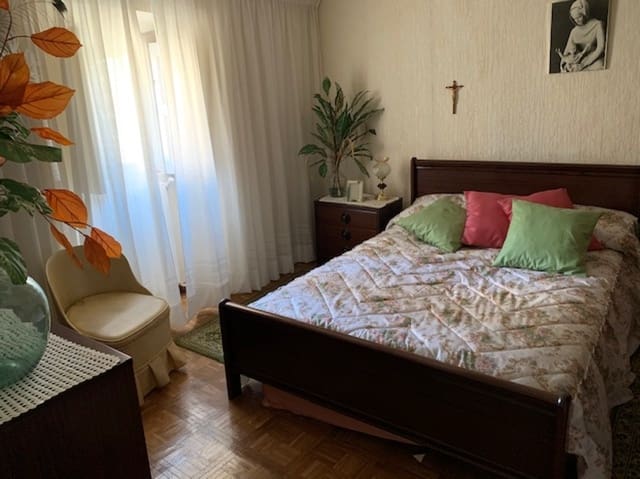 4 sovrum Villa till salu i Salinas de Pisuerga med garage - 110 000 € (Ref: 5808121)