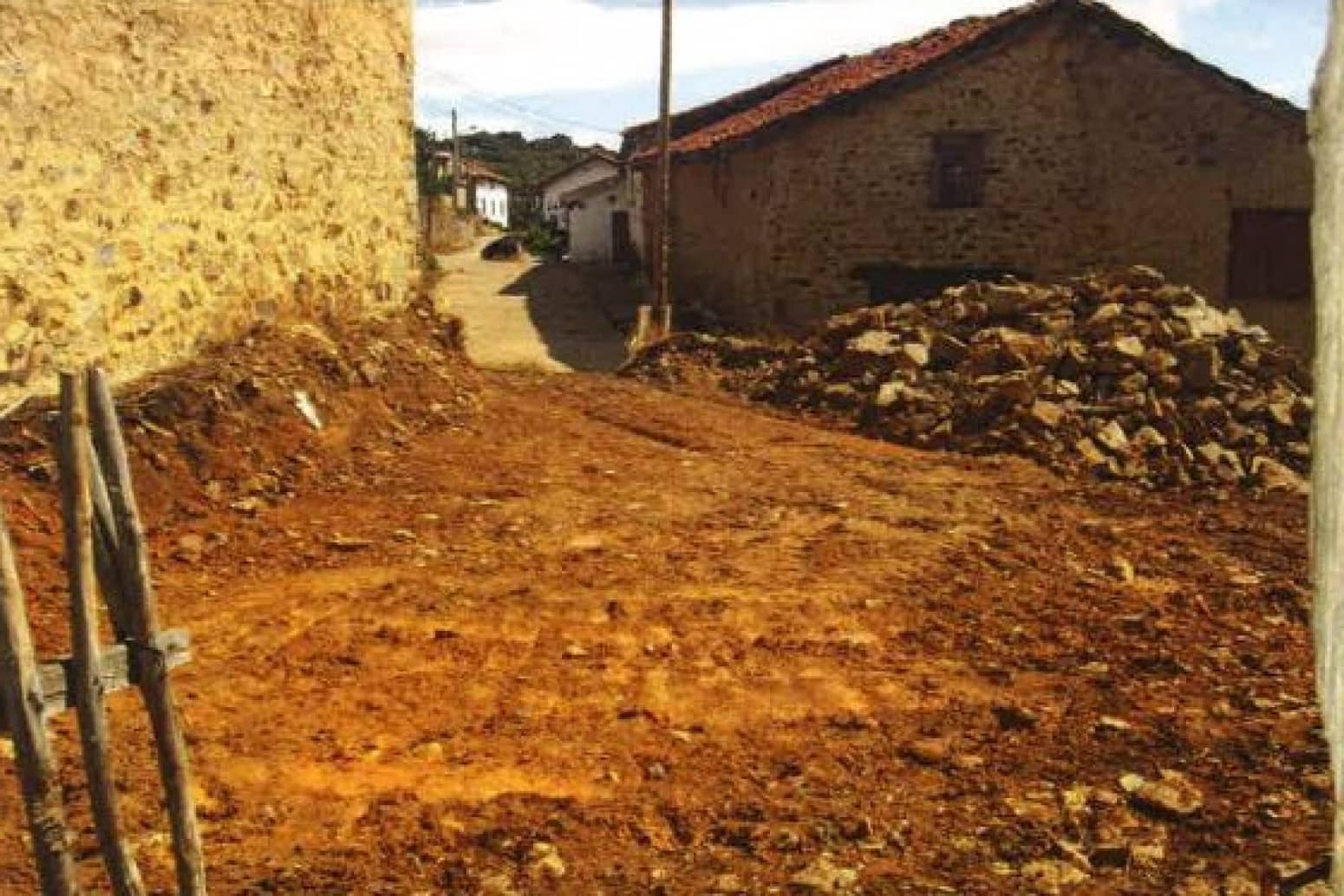 Villa te koop in Polentinos - € 36.000 (Ref: 5811835)