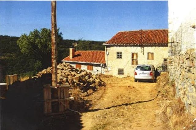 Villa til salg i Polentinos - € 36.000 (Ref: 5811835)