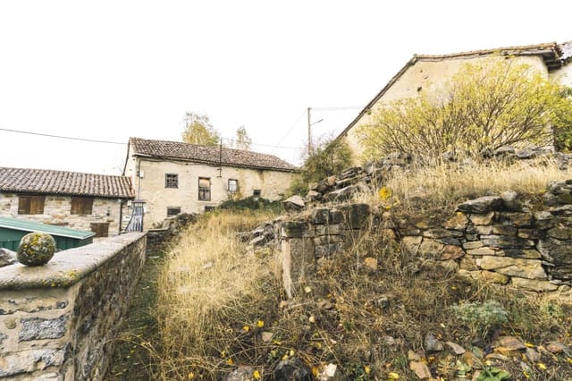 Villa til salg i Polentinos - € 36.000 (Ref: 5811835)