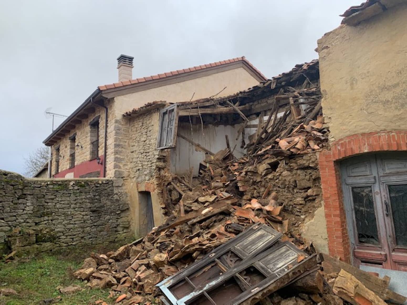 Villa til salg i Pomar de Valdivia - € 35.000 (Ref: 5910185)