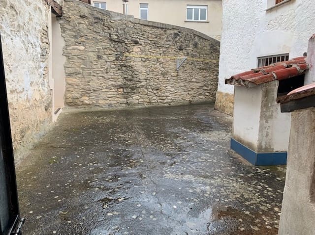 5 soveværelse Villa til salg i Pomar de Valdivia - € 75.000 (Ref: 6110223)