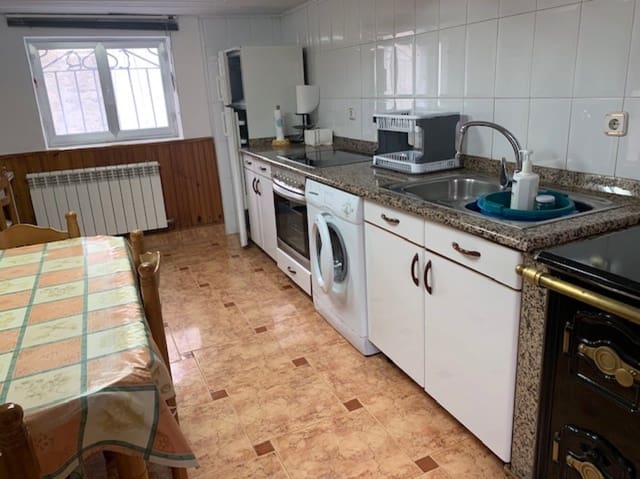 5 soveværelse Villa til salg i Pomar de Valdivia - € 75.000 (Ref: 6110223)