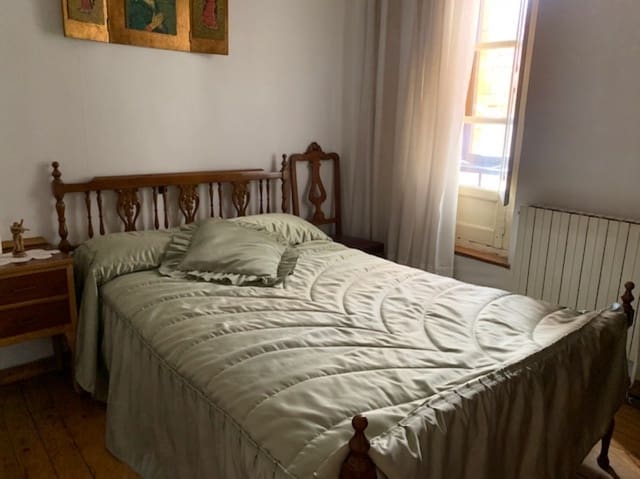 6 soveværelse Villa til salg i Cervera de Pisuerga med garage - € 150.000 (Ref: 6281405)