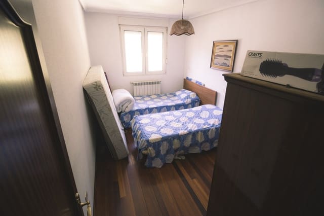 2 slaapkamer Flat te koop in Aguilar de Campoo met garage - € 120.000 (Ref: 6628472)